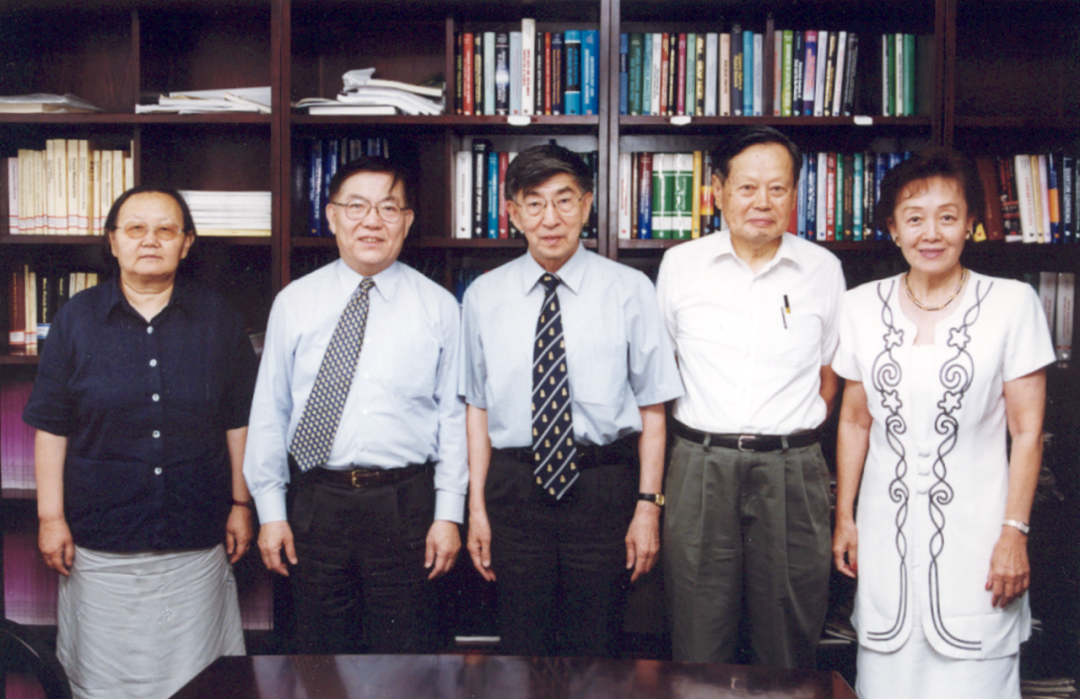 清光不自照 流影入人间|深切缅怀清华北美教育基金会终身名誉理事张素久女士 清光不自照 流影入人间|深切缅怀清华北美教育基金会终身名誉理事张素久女士