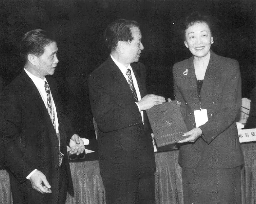 “将军的女儿”走了